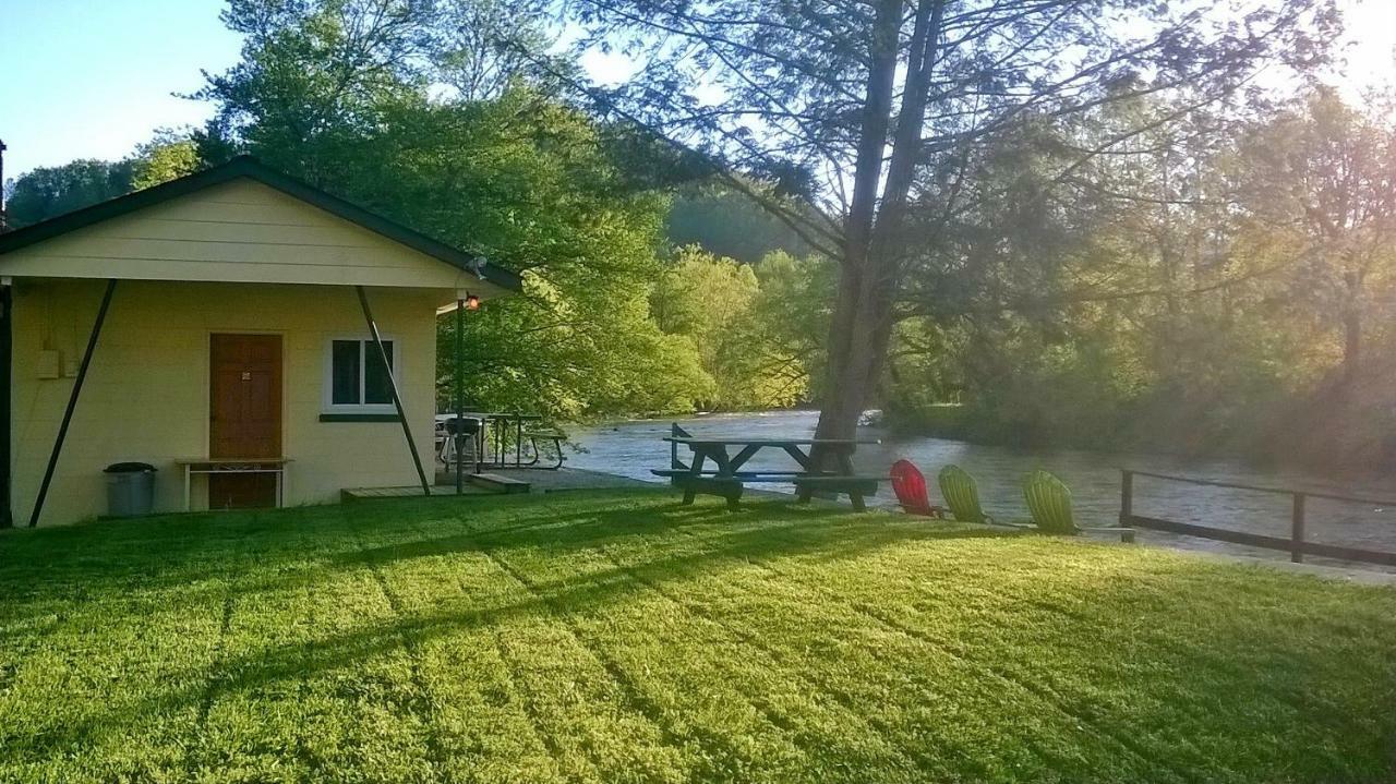 Riverbend Lodging Bryson City Εξωτερικό φωτογραφία